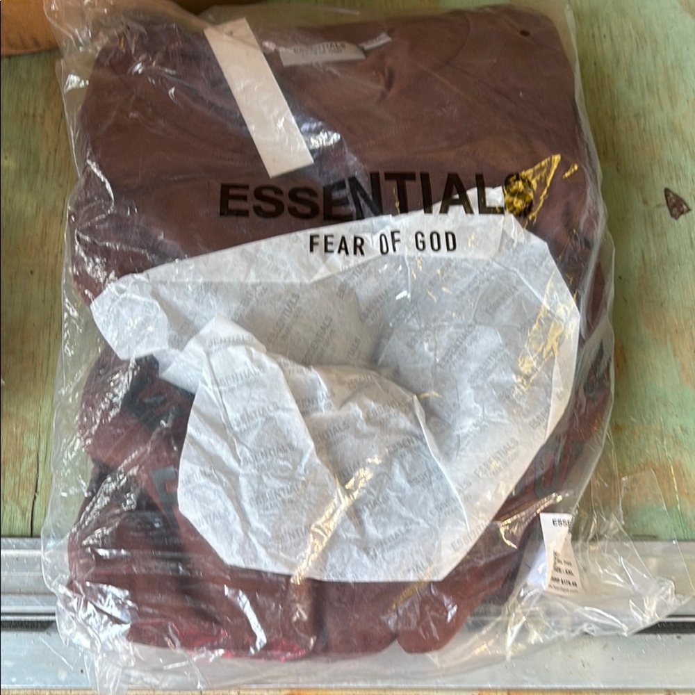Essentials Brown Shorts sets